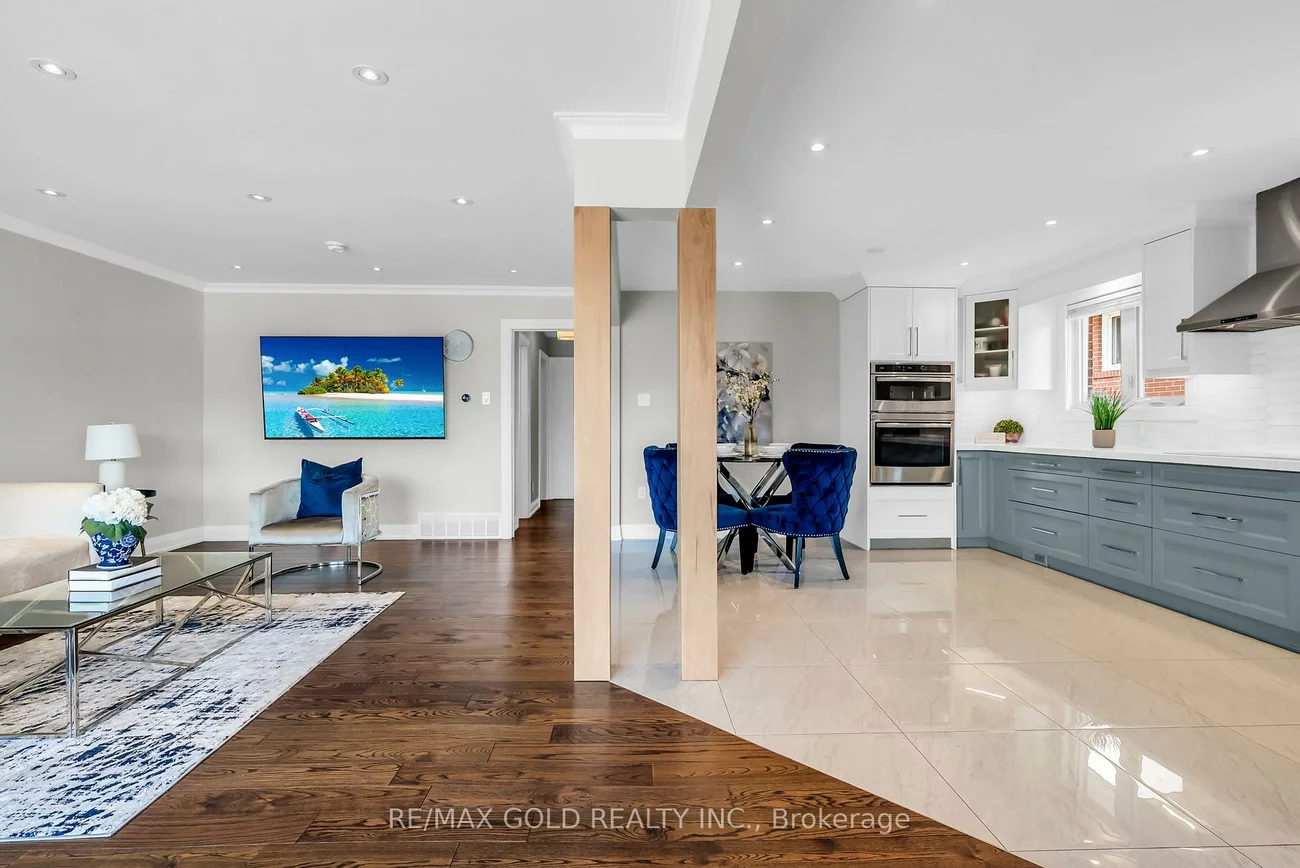 52, Paradelle, Glenfield-Jane Heights, Toronto