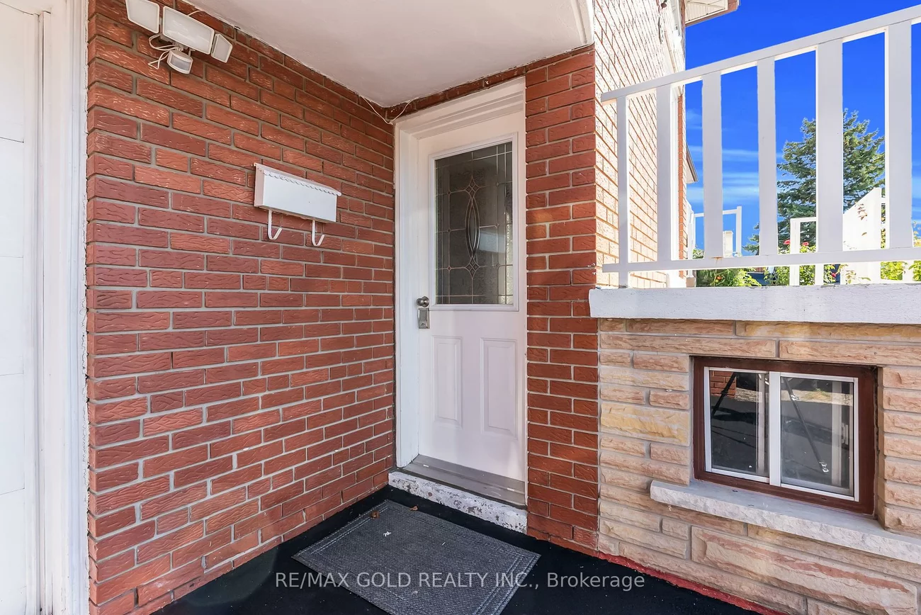 52, Paradelle, Glenfield-Jane Heights, Toronto