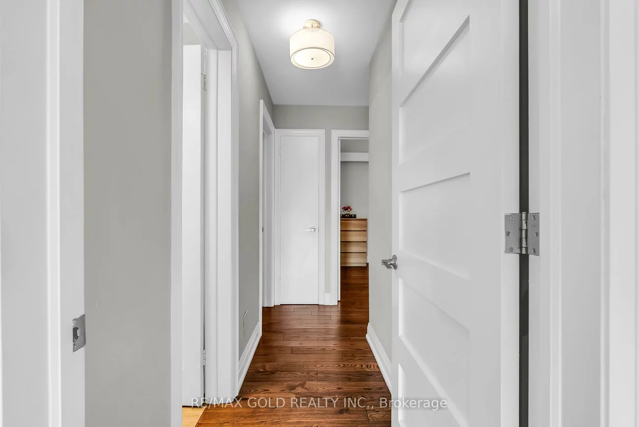 52, Paradelle, Glenfield-Jane Heights, Toronto