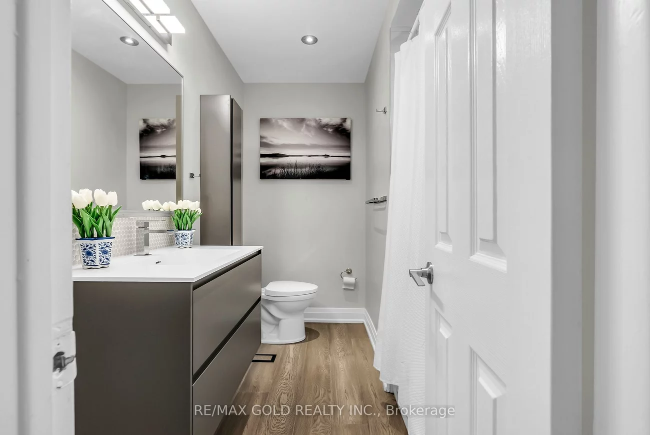 52, Paradelle, Glenfield-Jane Heights, Toronto