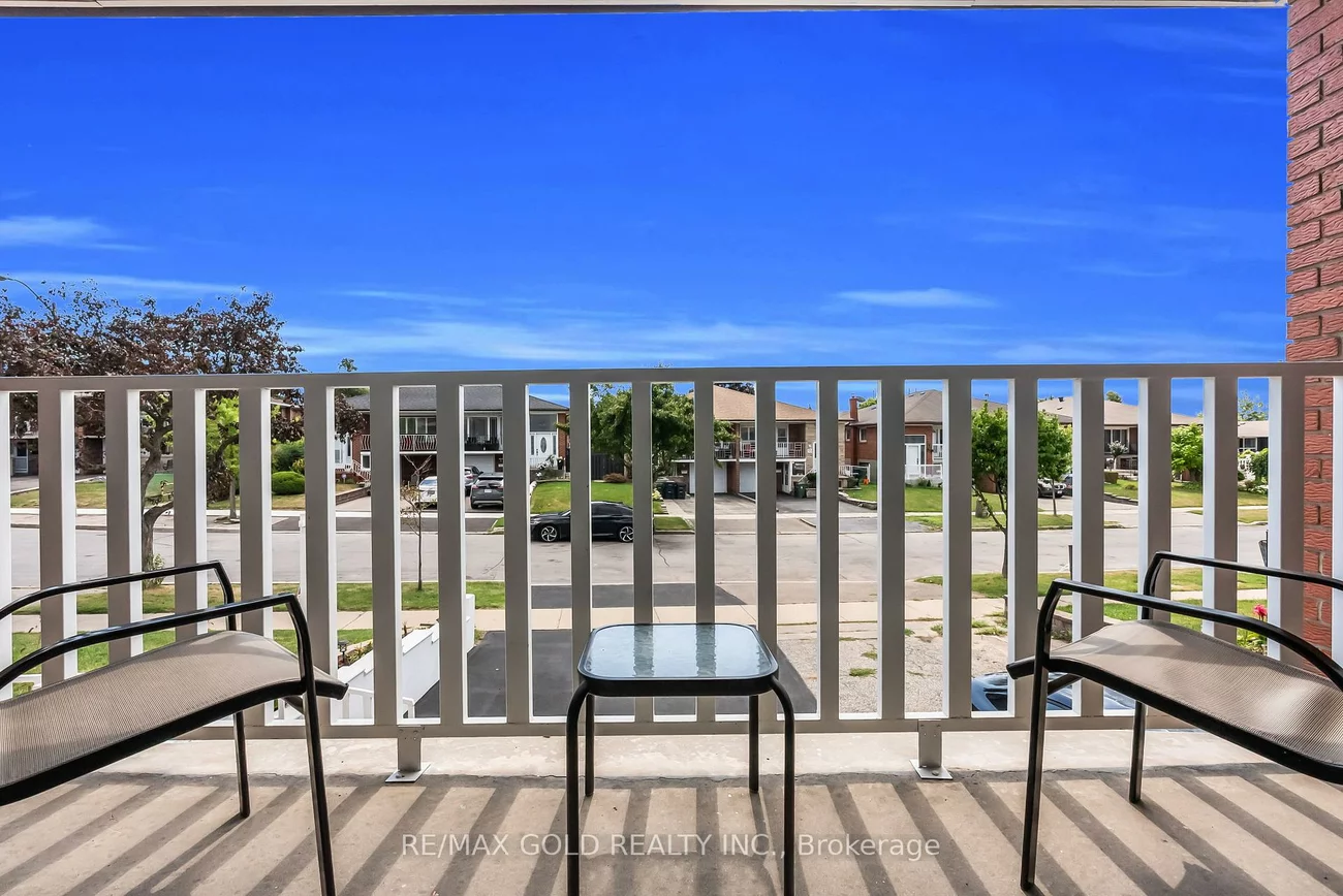 52, Paradelle, Glenfield-Jane Heights, Toronto