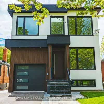 18, Bellman, Alderwood, Toronto