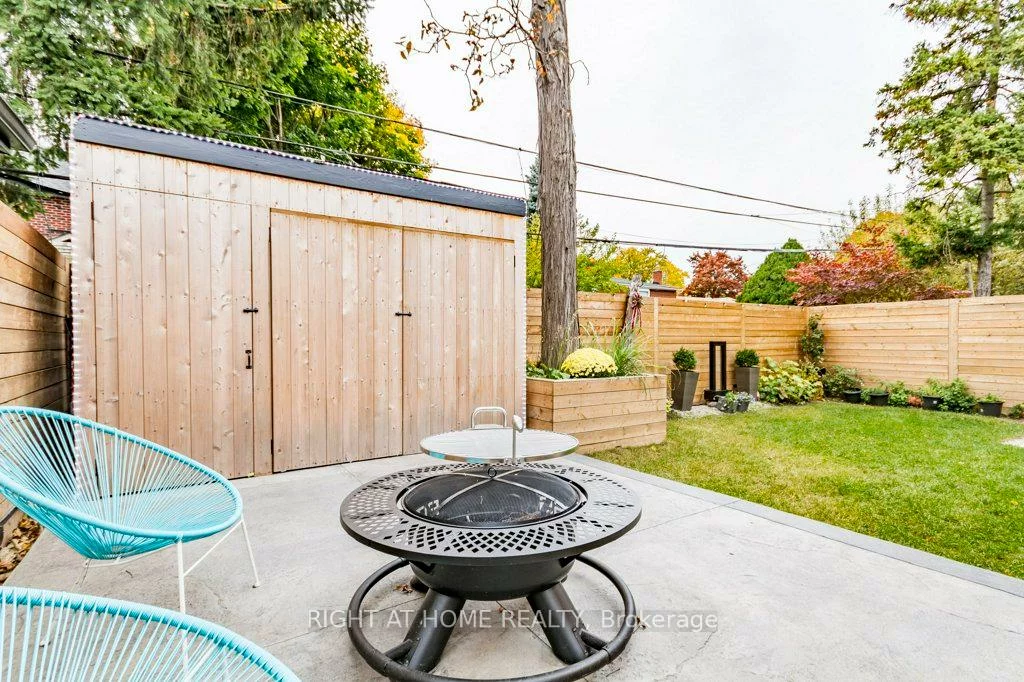 118, Martin Grove, Islington-City Centre West, Toronto