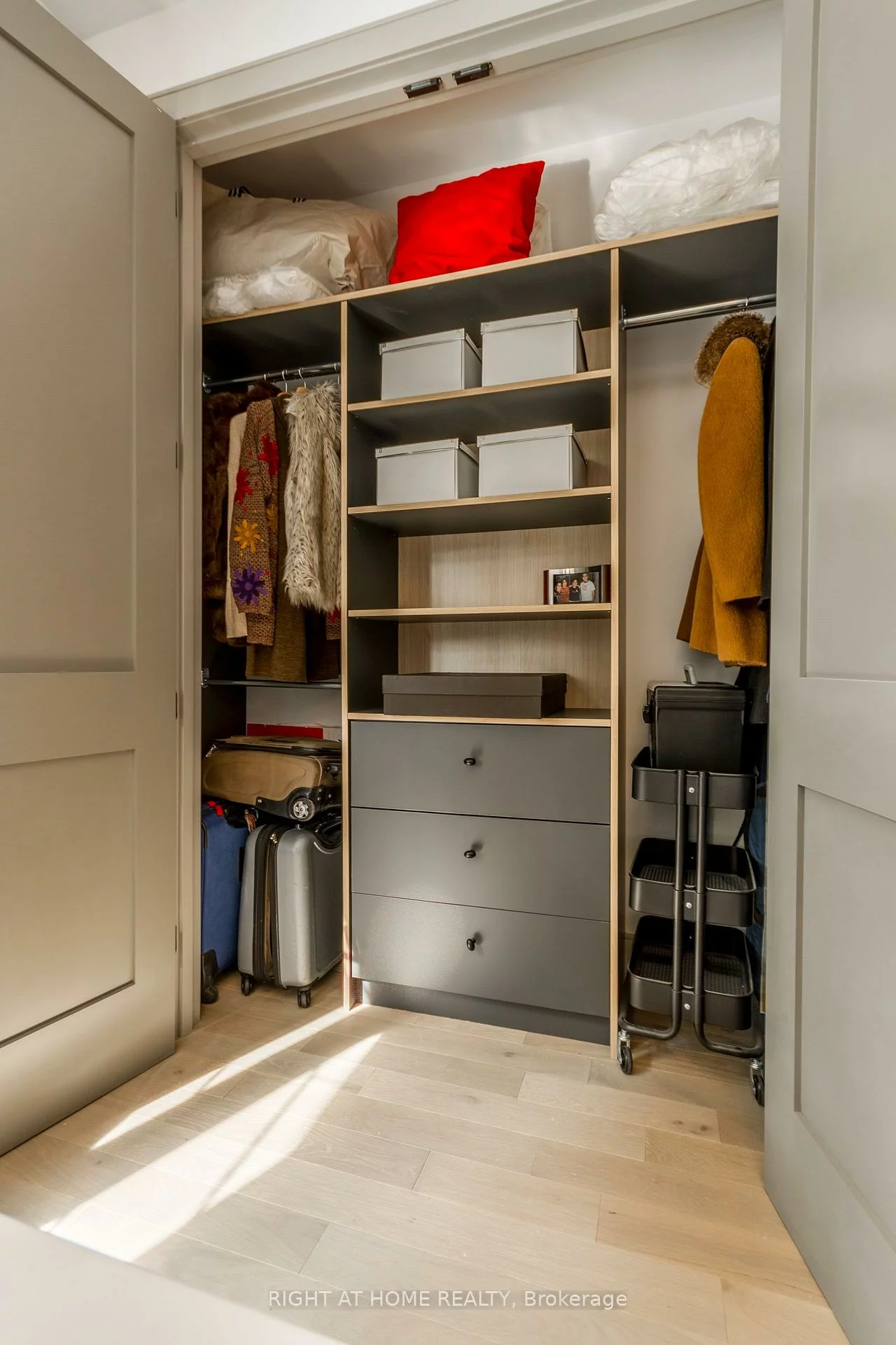 118, Martin Grove, Islington-City Centre West, Toronto