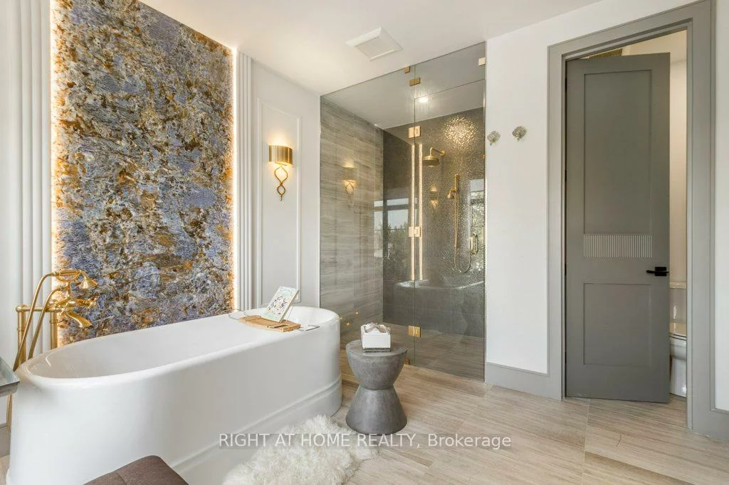 118, Martin Grove, Islington-City Centre West, Toronto