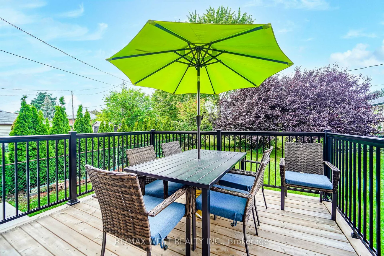 106, Celestine, Willowridge-Martingrove-Richview, Toronto
