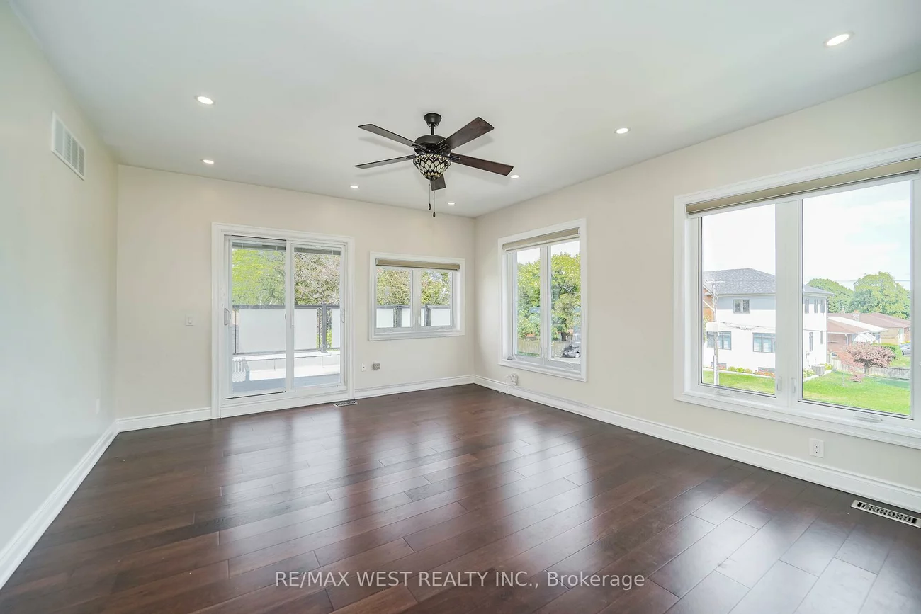 106, Celestine, Willowridge-Martingrove-Richview, Toronto