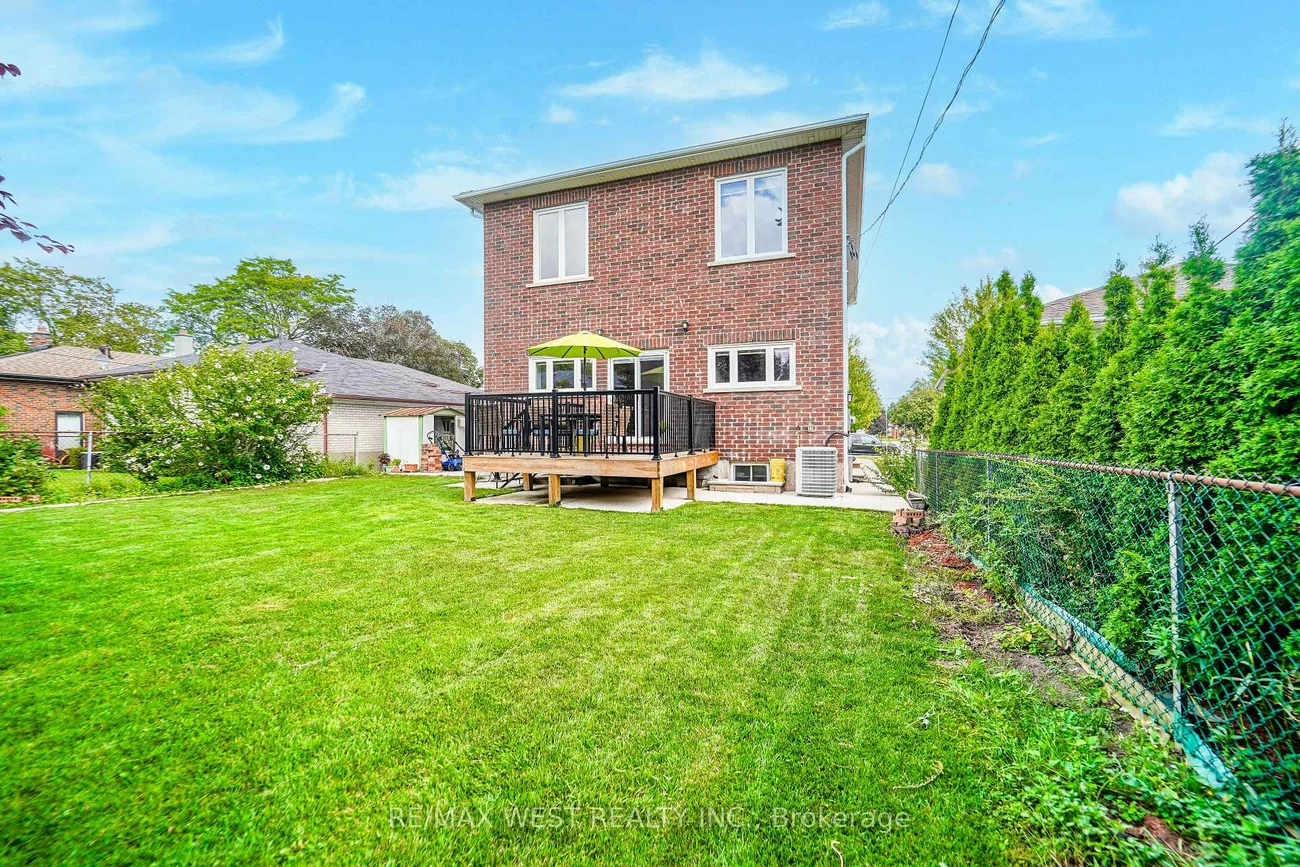 106, Celestine, Willowridge-Martingrove-Richview, Toronto
