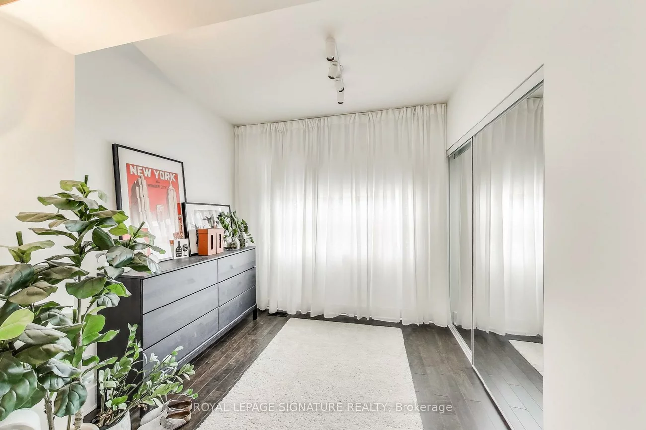 232, Pacific, High Park North, Toronto