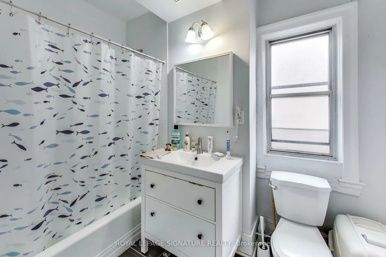 232, Pacific, High Park North, Toronto