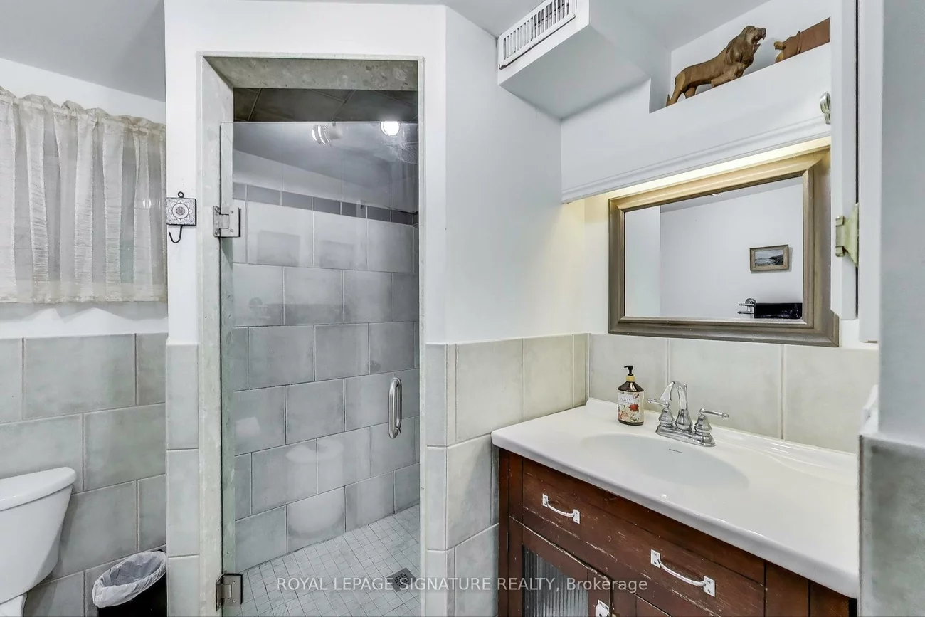 232, Pacific, High Park North, Toronto