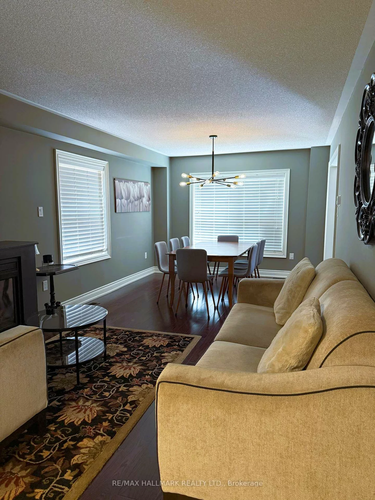215, Queenslea, Humberlea-Pelmo Park W4, Toronto