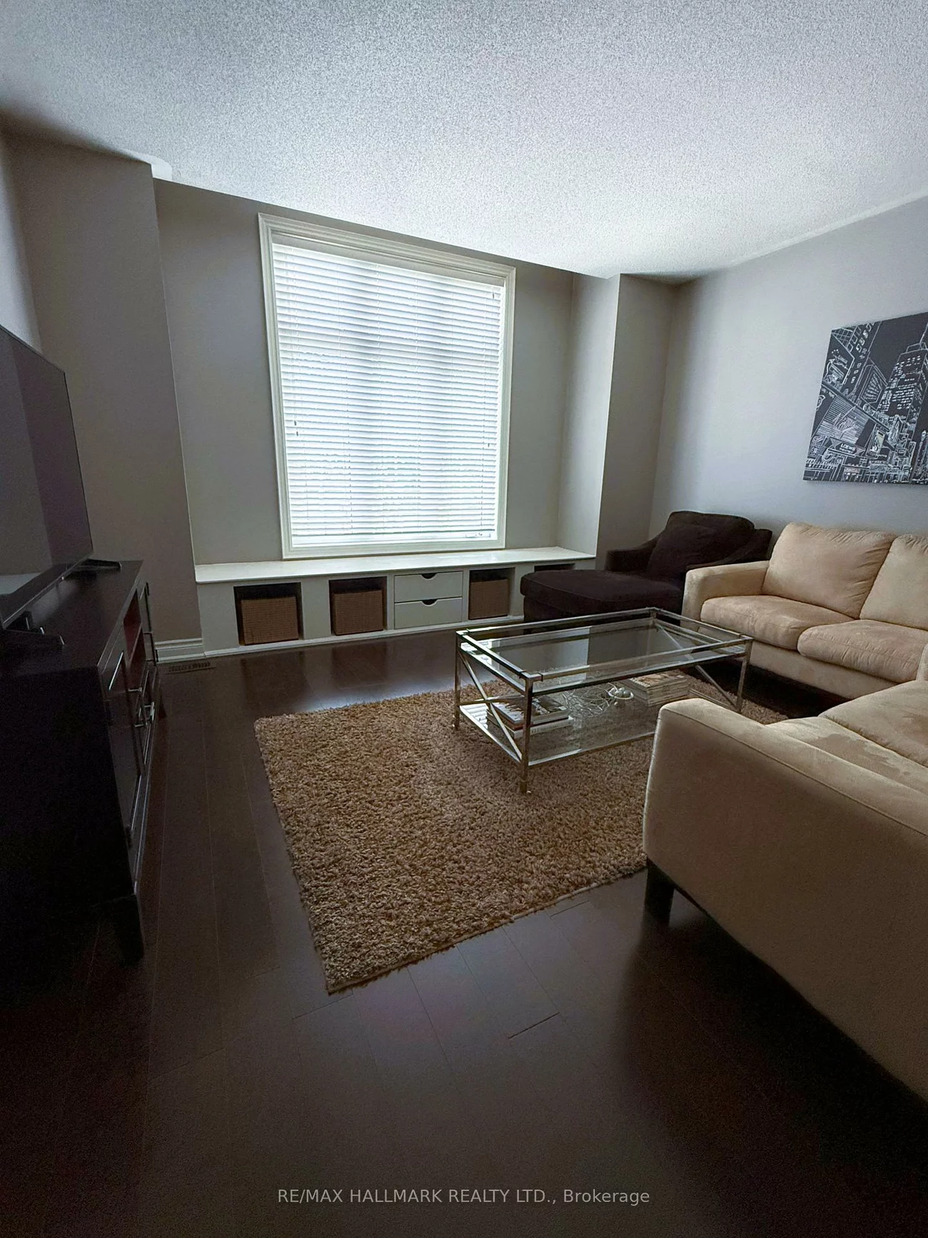 215, Queenslea, Humberlea-Pelmo Park W4, Toronto