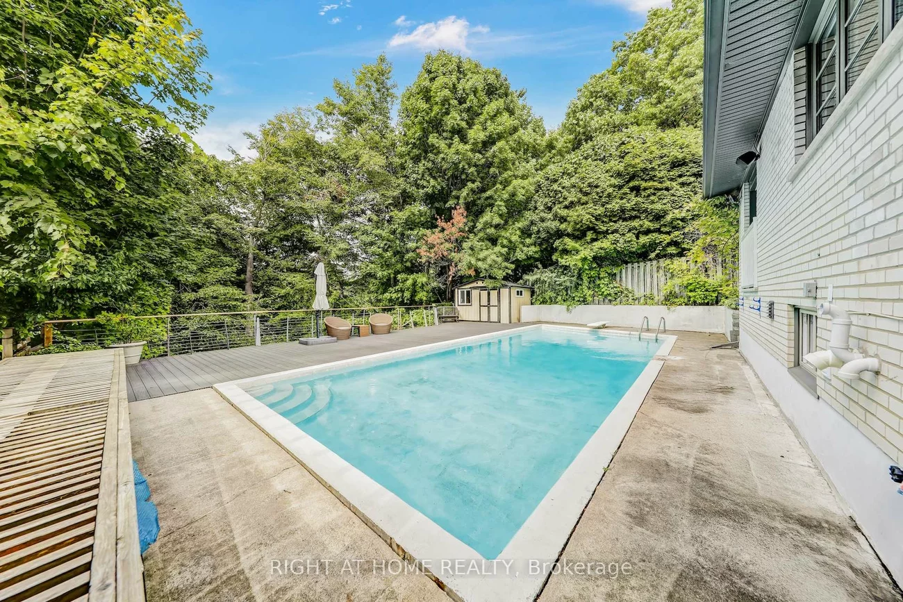 8, Hillavon, Princess-Rosethorn, Toronto