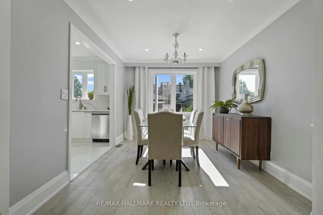 90A, Bicknell, Keelesdale-Eglinton West, Toronto