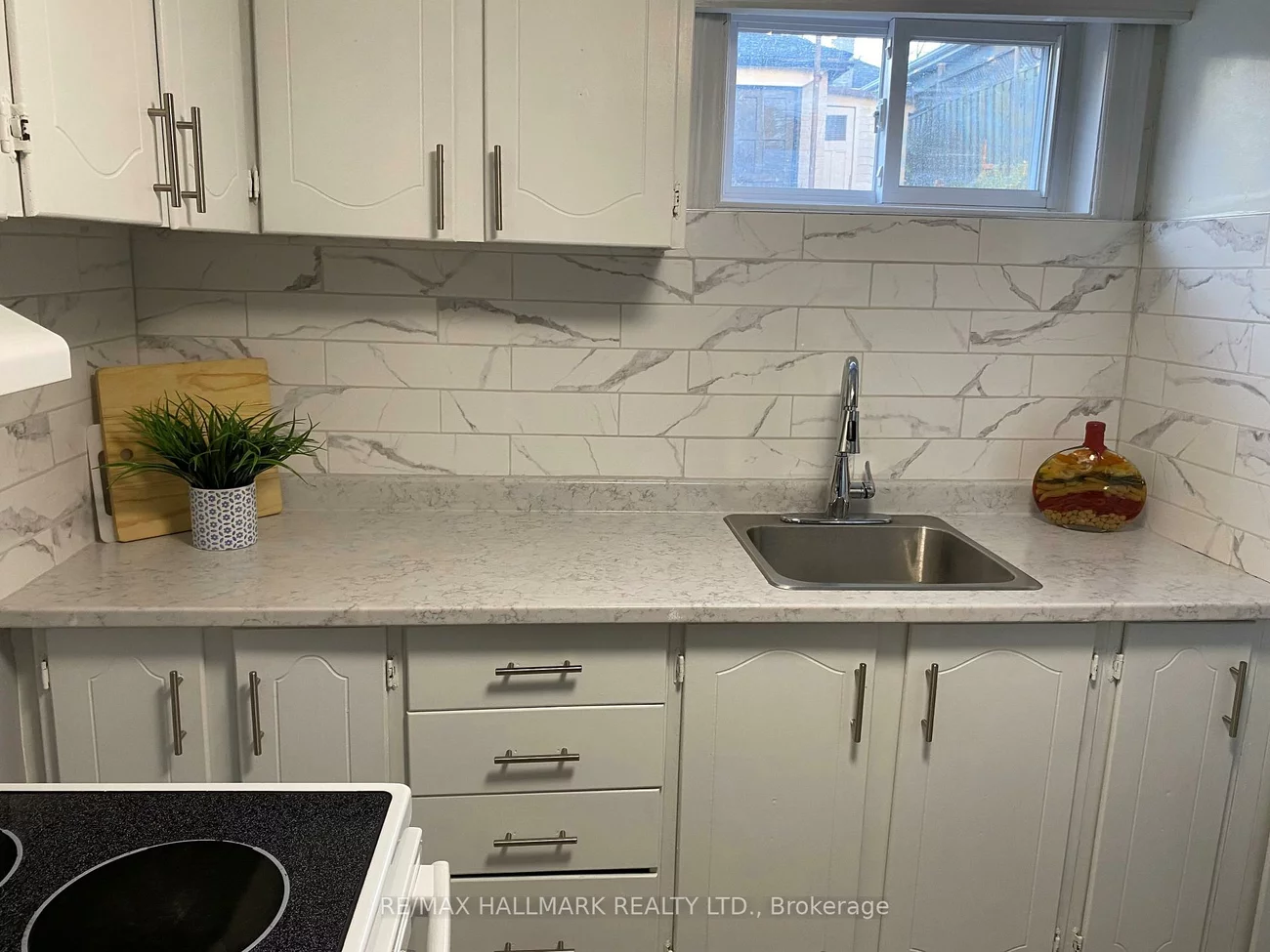 90A, Bicknell, Keelesdale-Eglinton West, Toronto