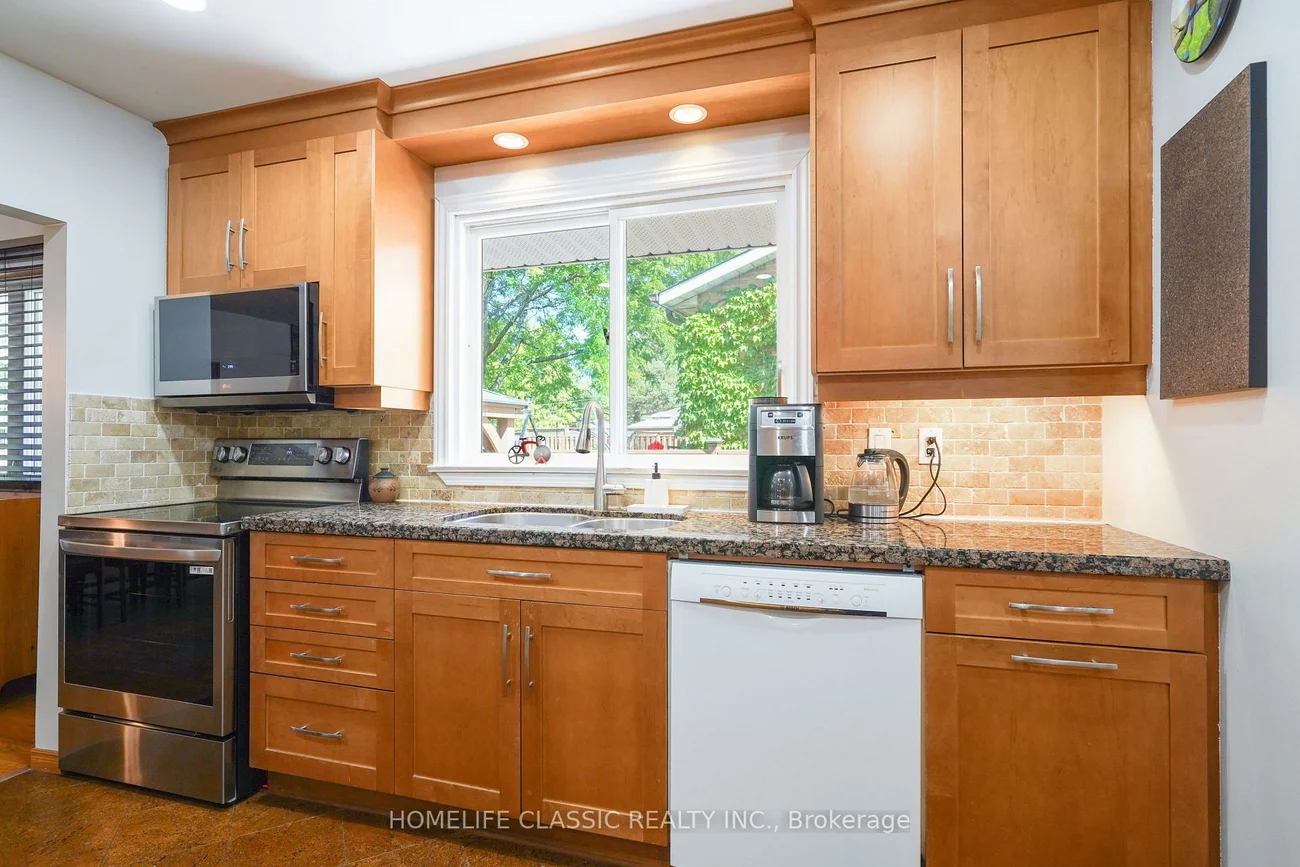 67, Beaver Bend, Eringate-Centennial-West Deane, Toronto
