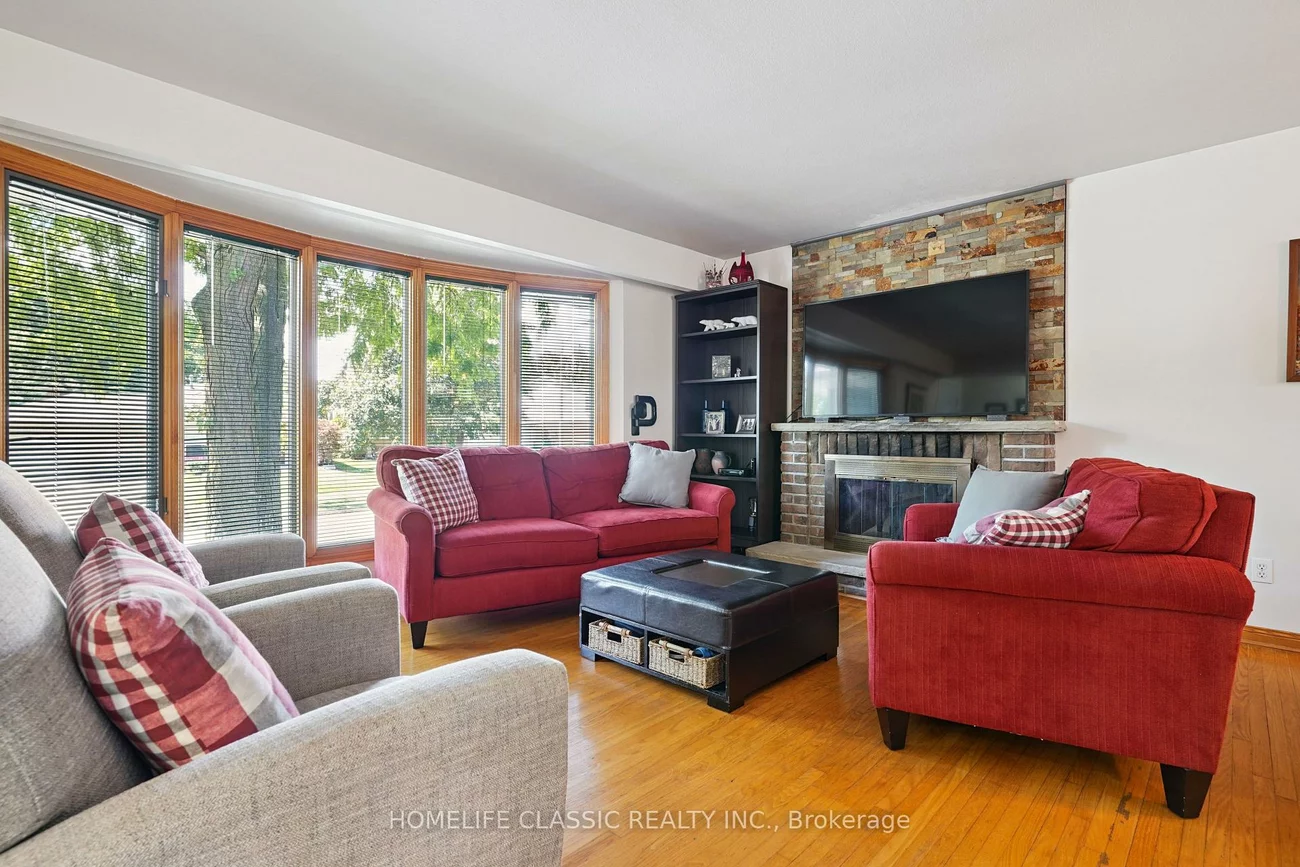 67, Beaver Bend, Eringate-Centennial-West Deane, Toronto