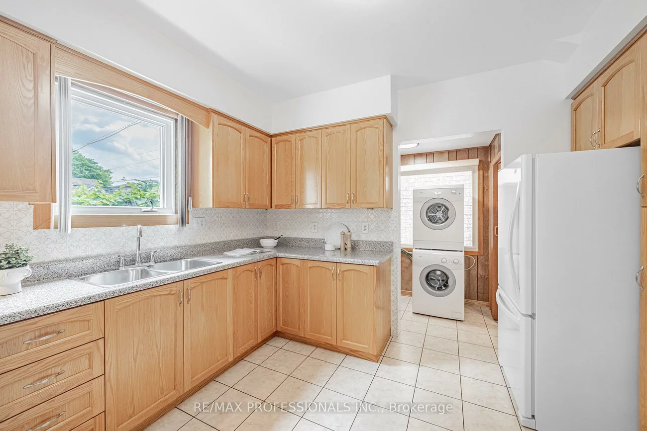 507, Salem, Dovercourt-Wallace Emerson-Junction, Toronto