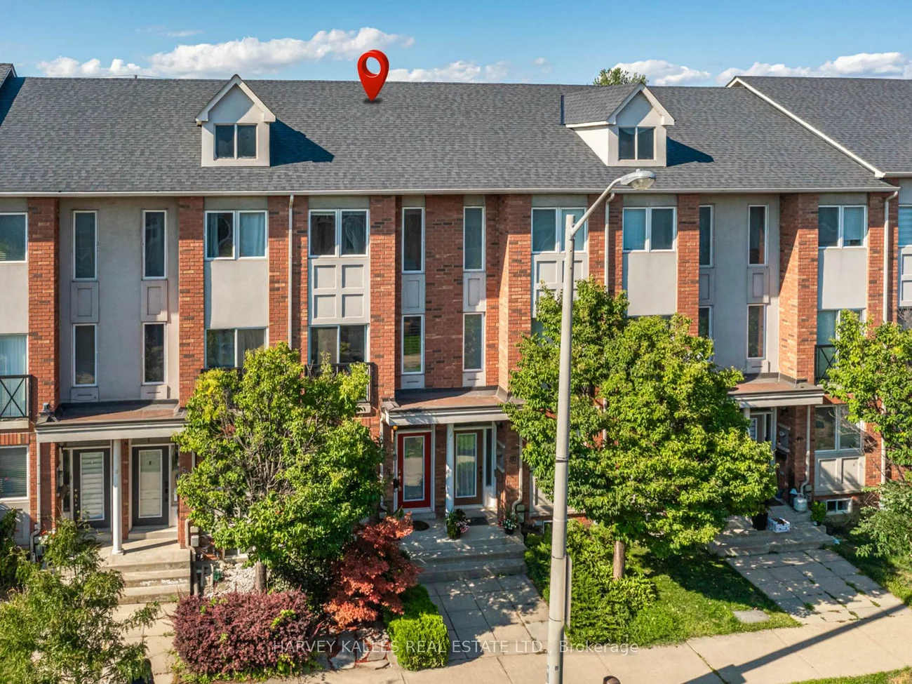 52, Market Garden, Stonegate-Queensway, Toronto