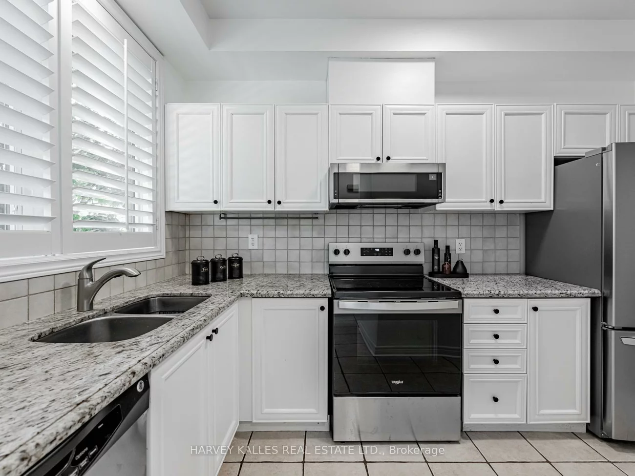 52, Market Garden, Stonegate-Queensway, Toronto