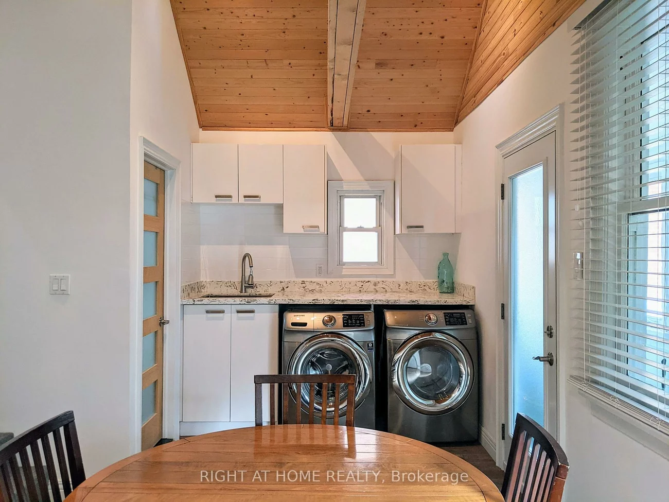 53, Sixteenth, New Toronto, Toronto