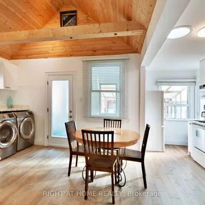 53, Sixteenth, New Toronto, Toronto