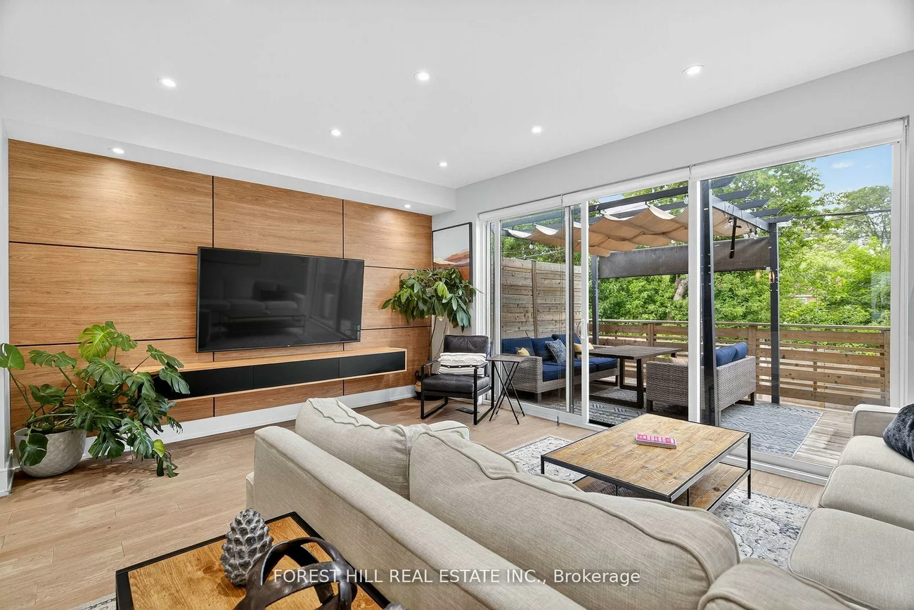 272A, Beta, Alderwood, Toronto
