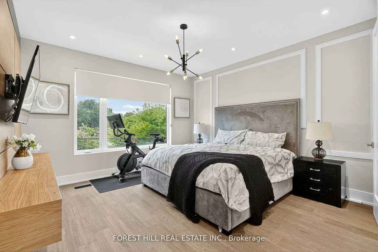 272A, Beta, Alderwood, Toronto