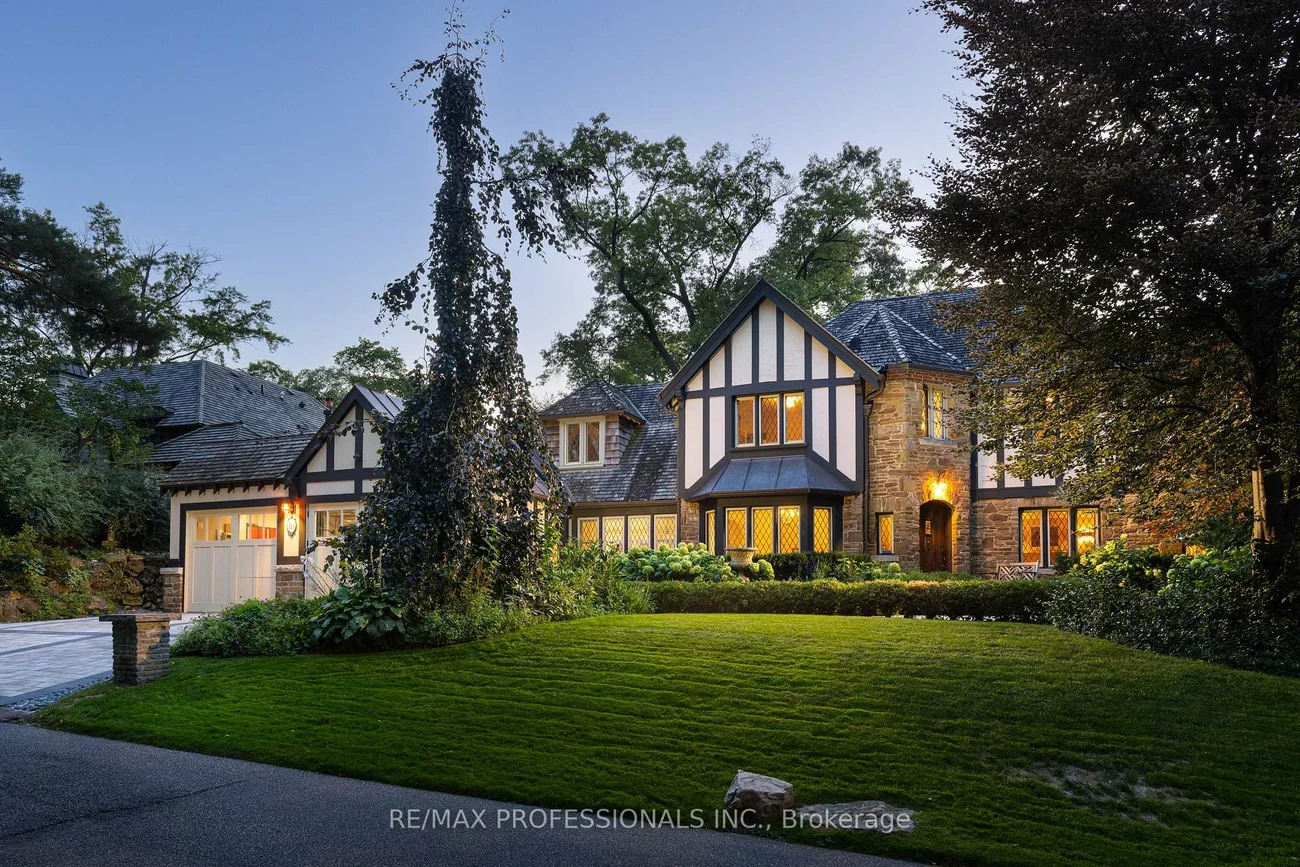 16, Kingsway, Kingsway South, Toronto