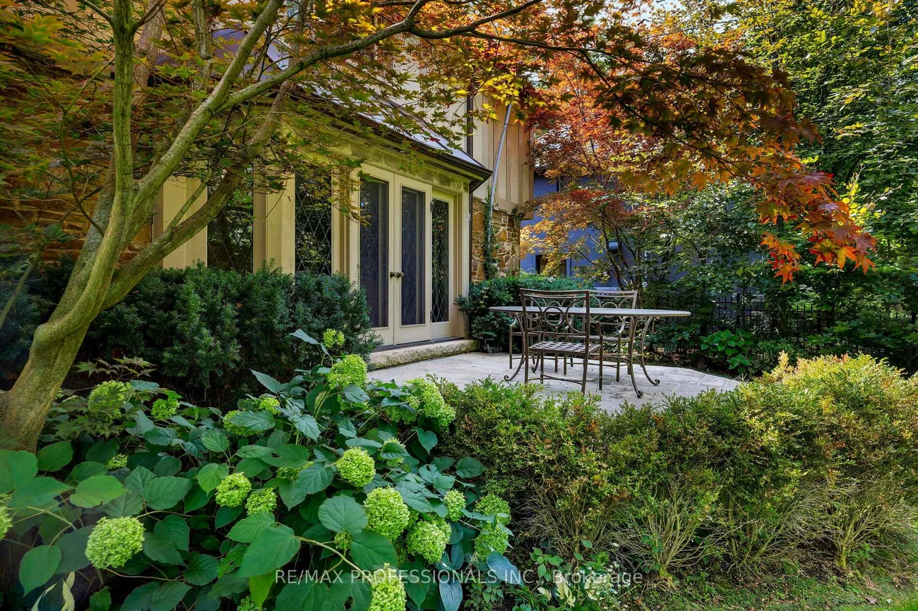 16, Kingsway, Kingsway South, Toronto