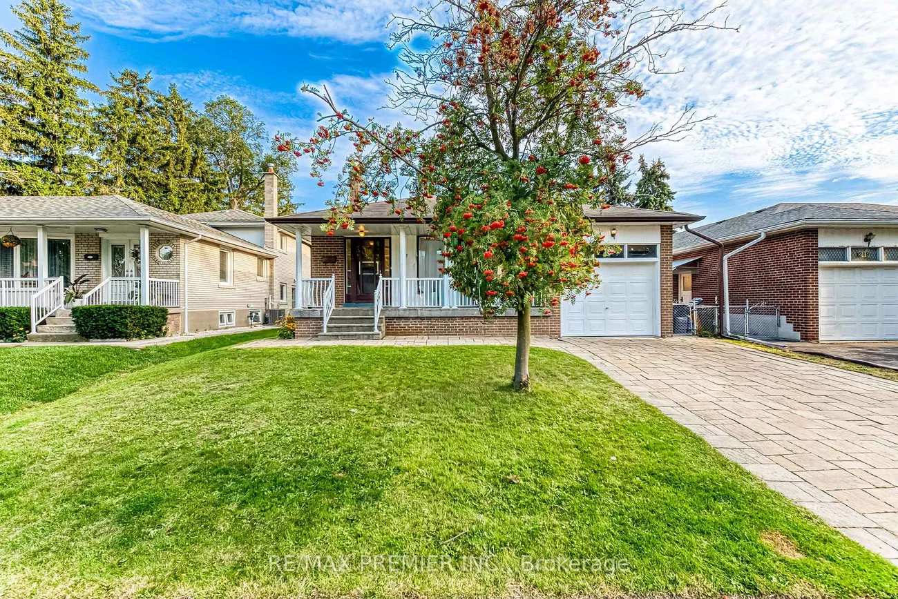 217, La Rose, Willowridge-Martingrove-Richview, Toronto