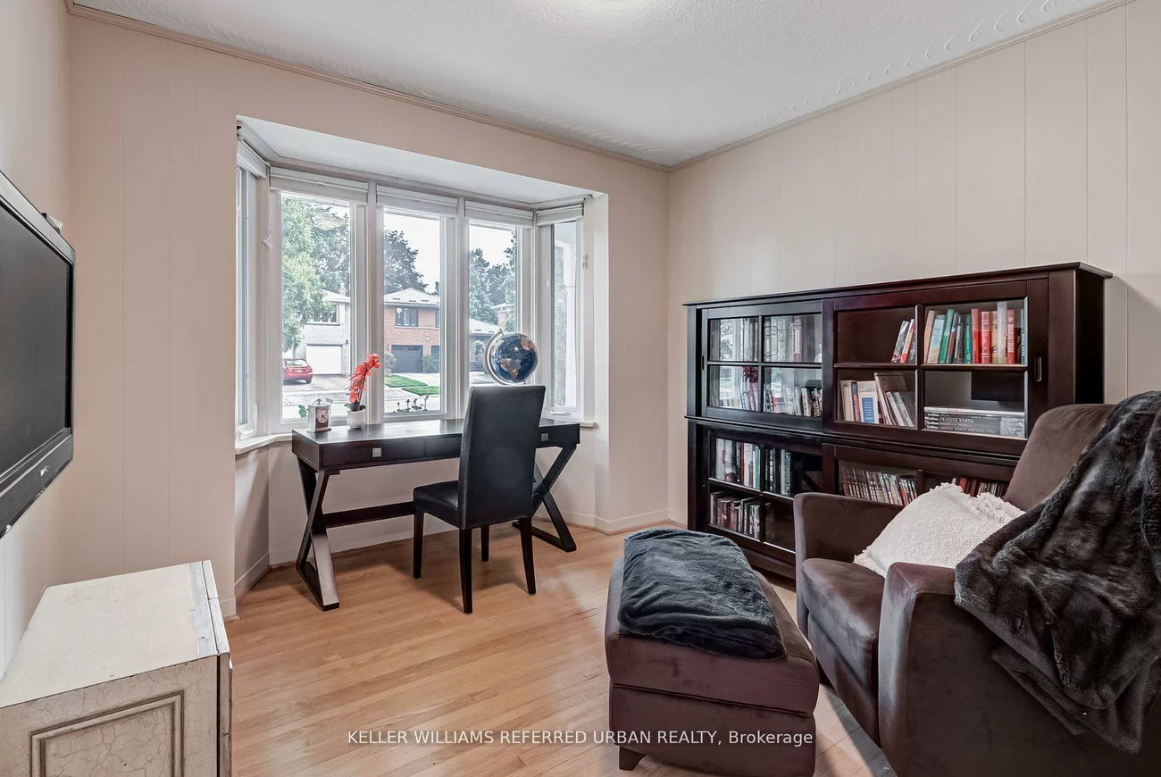 26, Foxmeadow, Willowridge-Martingrove-Richview, Toronto