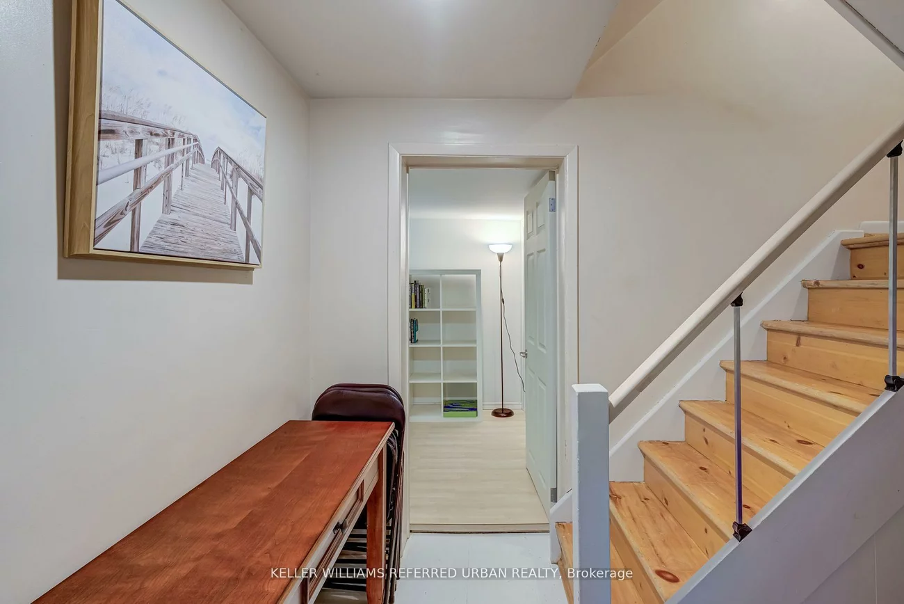 26, Foxmeadow, Willowridge-Martingrove-Richview, Toronto