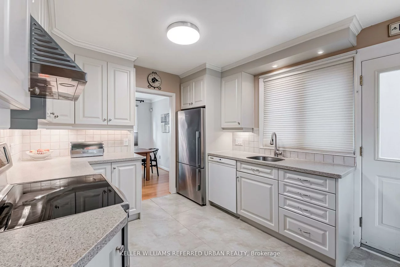 26, Foxmeadow, Willowridge-Martingrove-Richview, Toronto