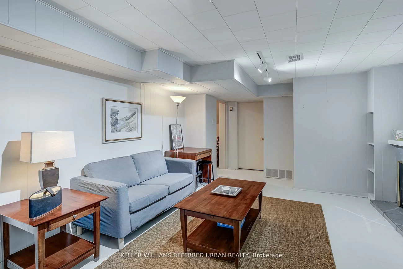 26, Foxmeadow, Willowridge-Martingrove-Richview, Toronto
