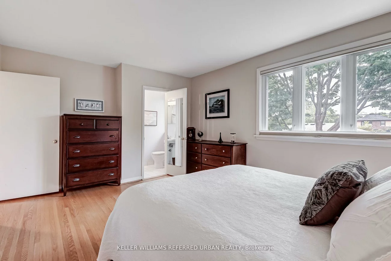 26, Foxmeadow, Willowridge-Martingrove-Richview, Toronto