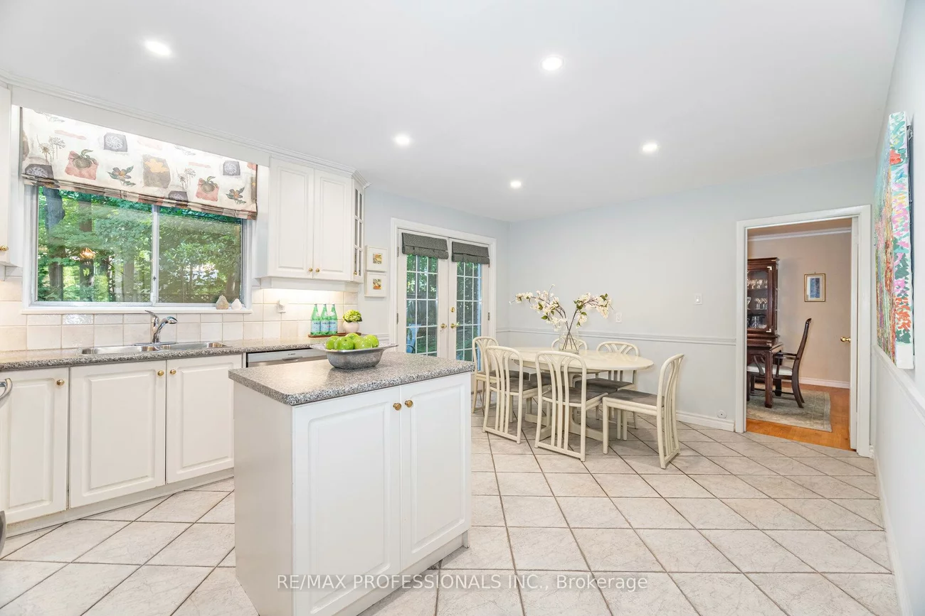 7, Queensborough, Willowridge-Martingrove-Richview, Toronto