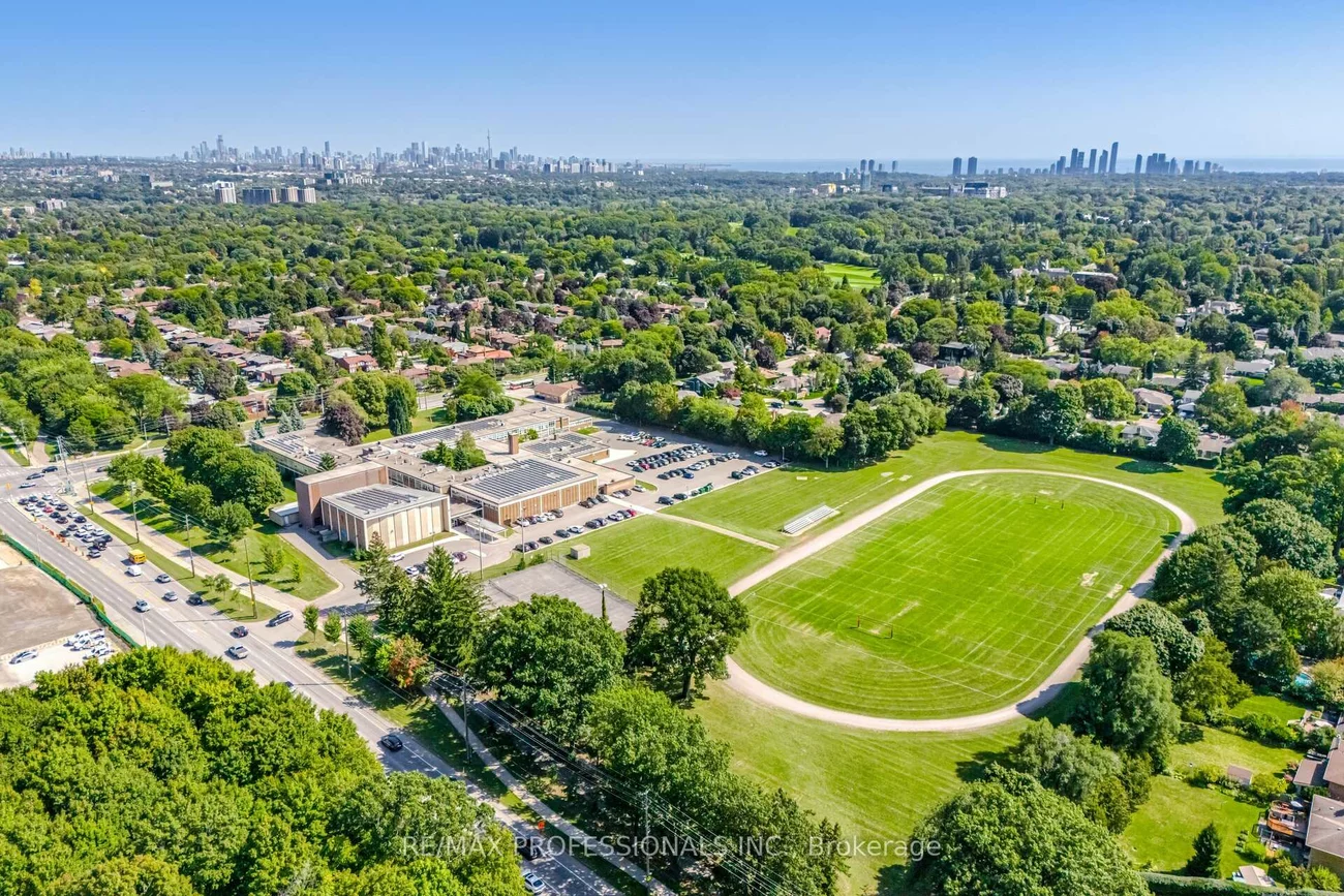 7, Queensborough, Willowridge-Martingrove-Richview, Toronto