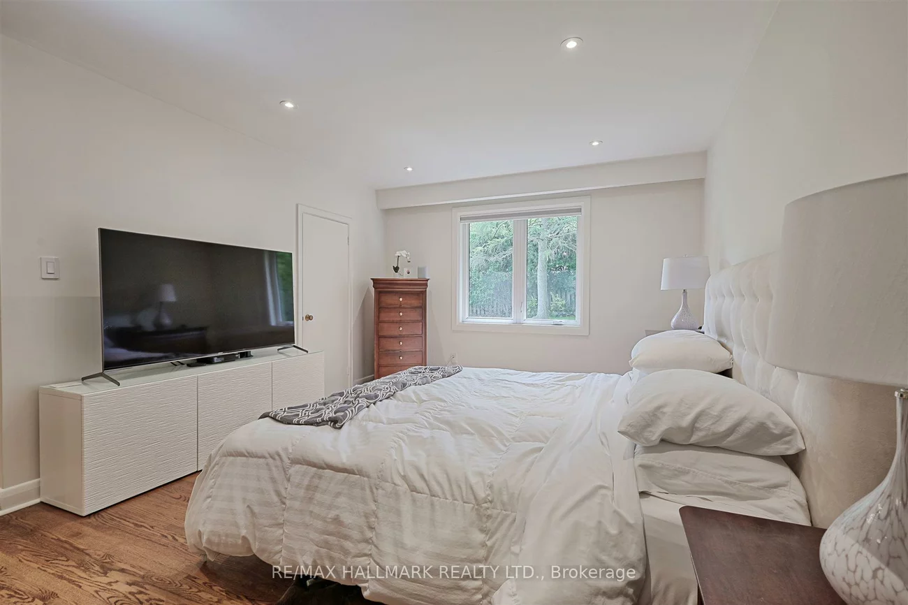 1616, Islington, Princess-Rosethorn, Toronto