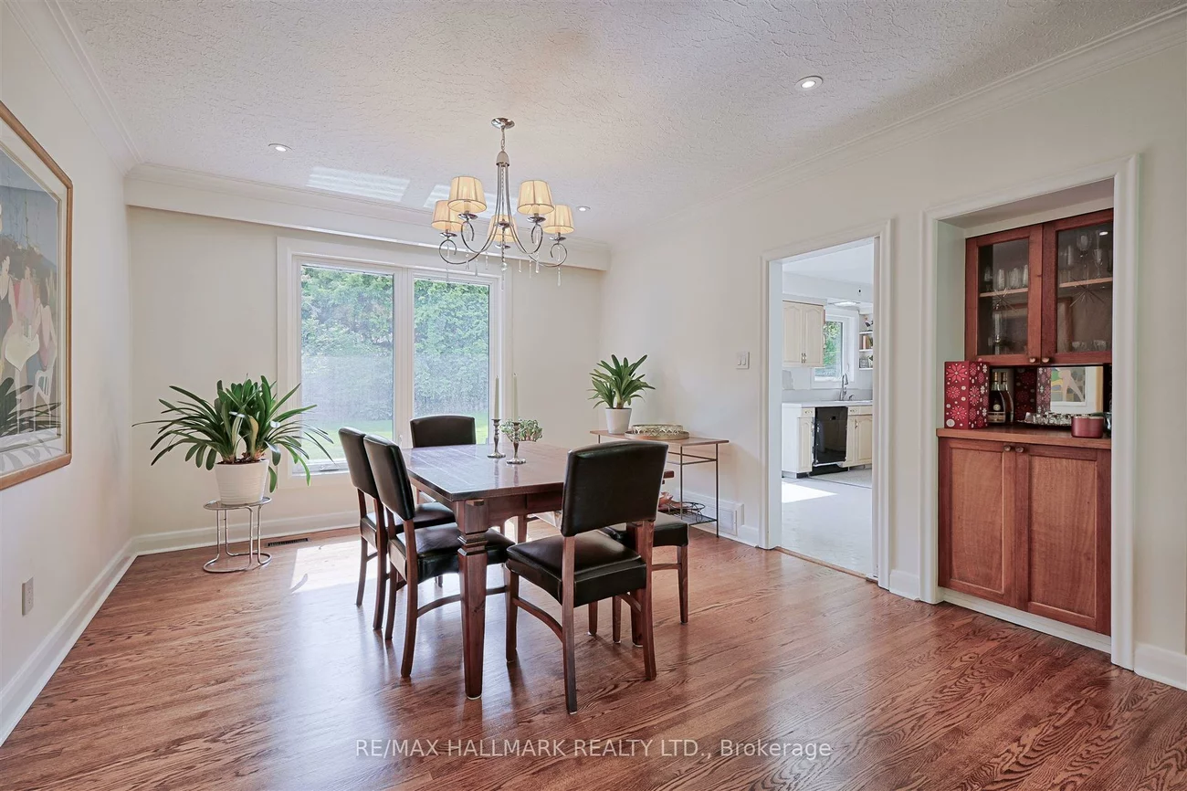 1616, Islington, Princess-Rosethorn, Toronto