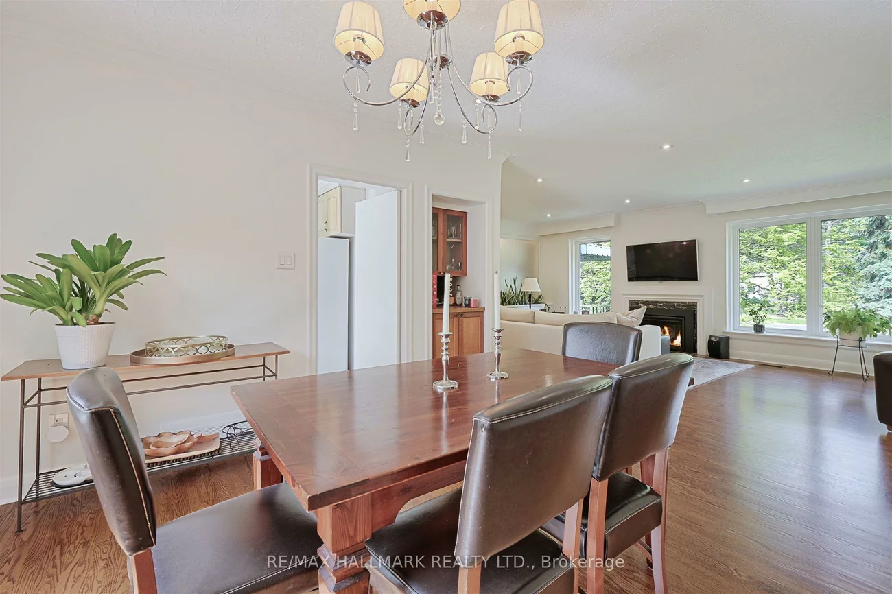 1616, Islington, Princess-Rosethorn, Toronto