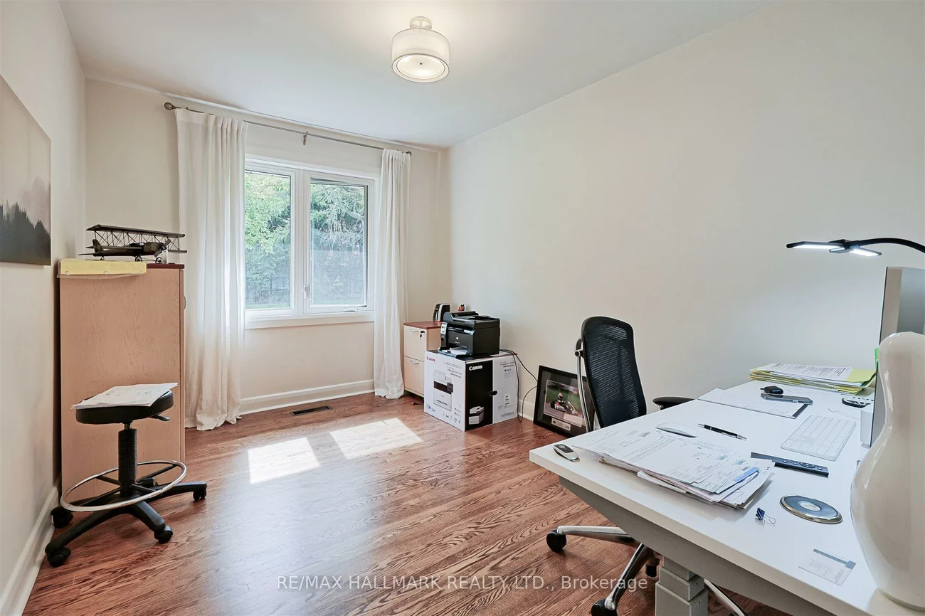 1616, Islington, Princess-Rosethorn, Toronto