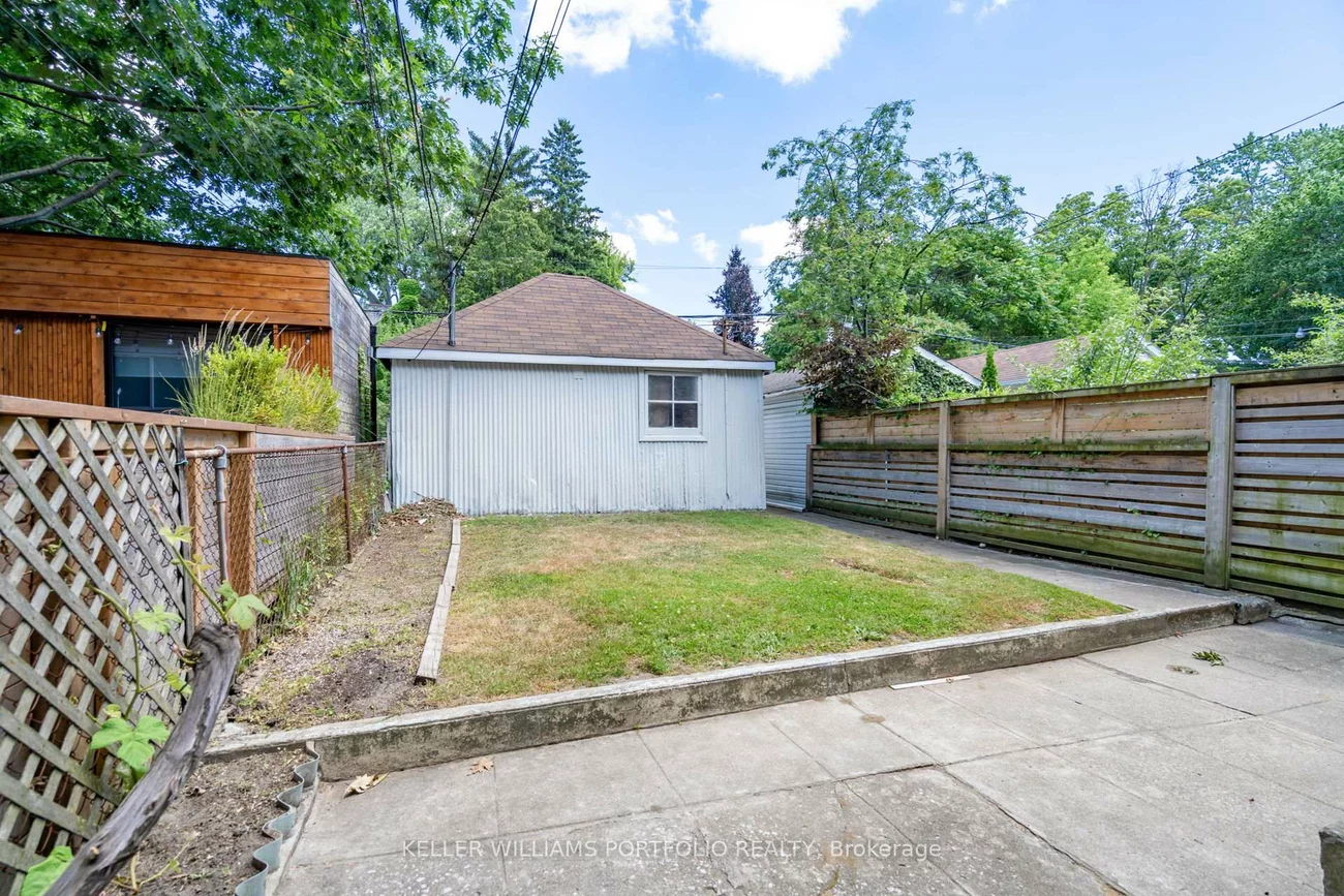 65, Westholme, Junction Area, Toronto