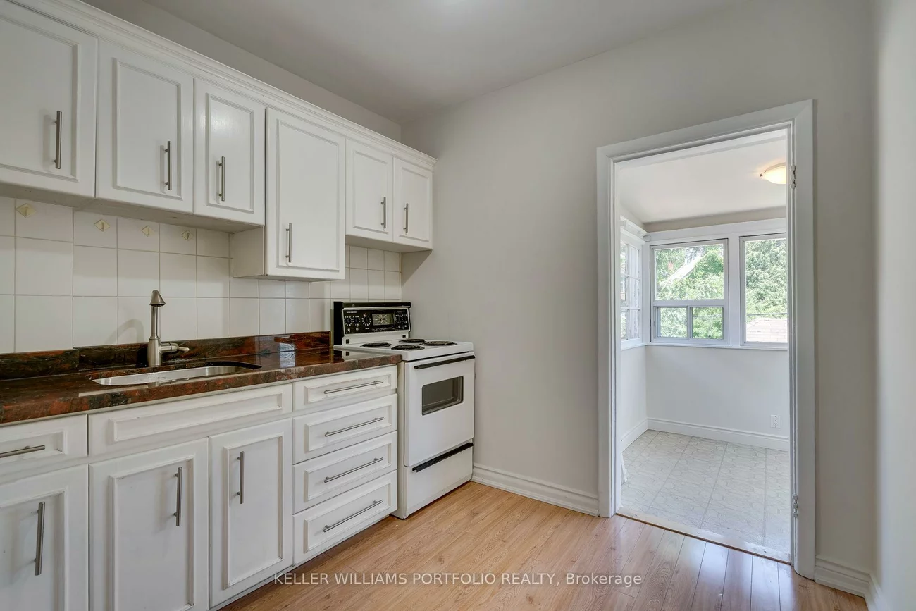 65, Westholme, Junction Area, Toronto