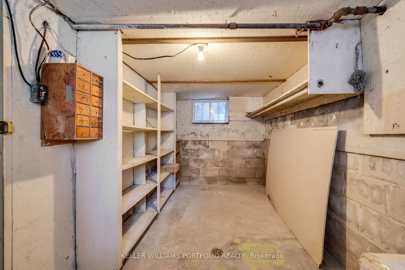 65, Westholme, Junction Area, Toronto
