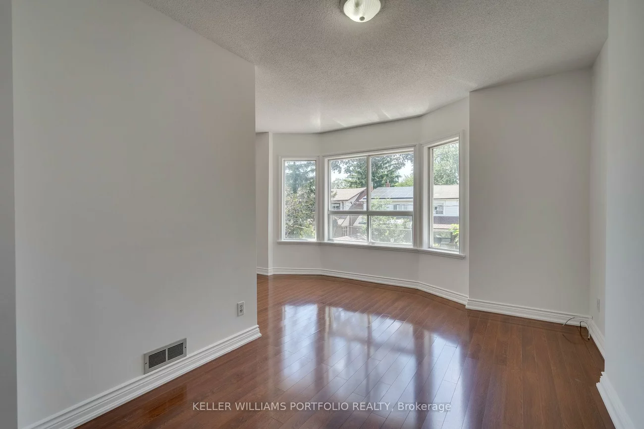 65, Westholme, Junction Area, Toronto