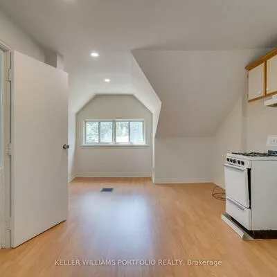 65, Westholme, Junction Area, Toronto