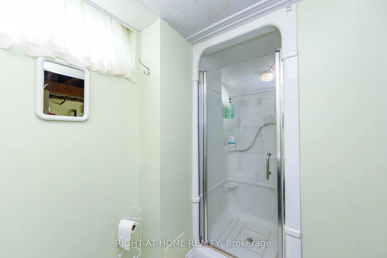 44, Birgitta, Eringate-Centennial-West Deane, Toronto