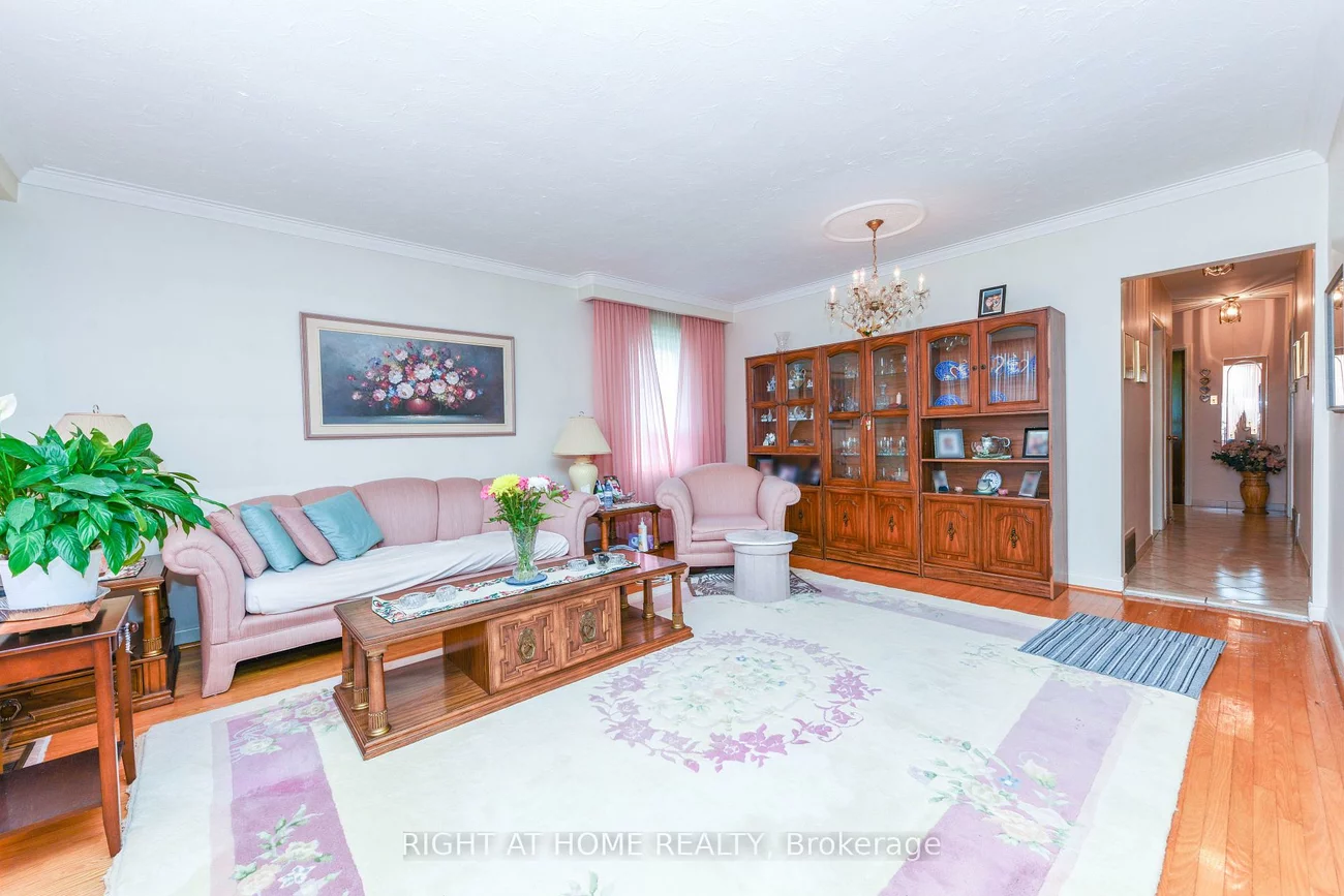 44, Birgitta, Eringate-Centennial-West Deane, Toronto